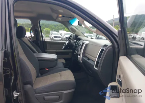 2010 Dodge Ram 1500 Slt/Sport/Trx z USA, uszkodzony, nr VIN 1D7RV1CT6AS261360